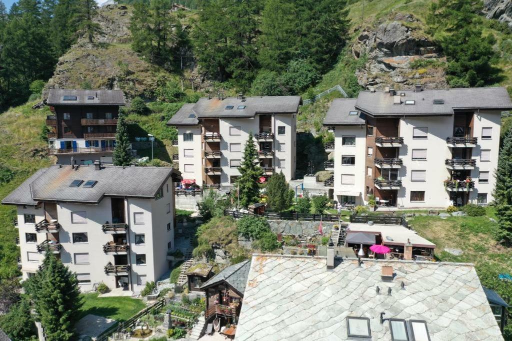 Bodmen B Apartment Zermatt Ngoại thất bức ảnh
